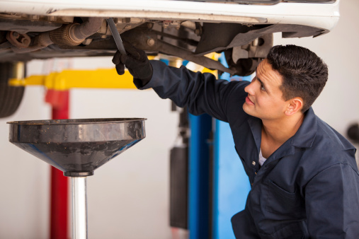Oil change & undercar service — Orlando